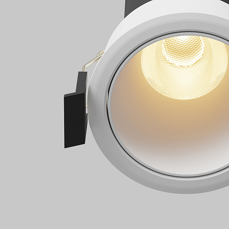 Светильник встраиваемый светодиодный Maytoni Dip DL116-10W-2.7K-W