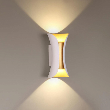 Уличный настенный светодиодный светильник Odeon Light Krista 3886/6WG Уличный настенный светодиодный светильник Odeon Light Krista 3886/6WG