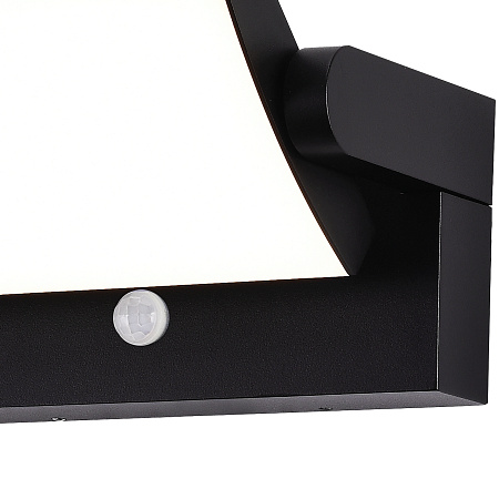 Уличный настенный светодиодный светильник Mantra COOPER 8473 Уличный настенный светодиодный светильник Mantra COOPER 8473