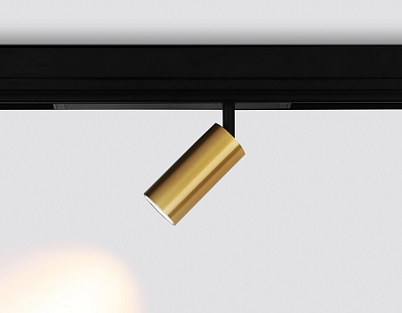 Трековый магнитный диммируемый светодиодный светильник Ambrella light Magnetiс 220V GL1213 Трековый магнитный диммируемый светодиодный светильник Ambrella light Magnetiс 220V GL1213