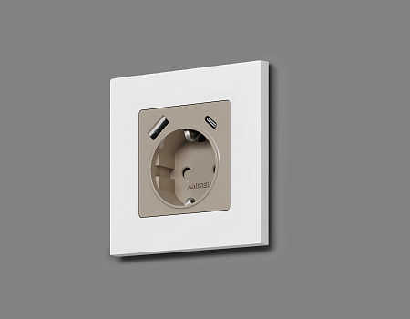 Лицевая панель для электрической розетки с/з со шторками 2USB A+C QUANT Ambrella Volt ALFA AP3700 Лицевая панель для электрической розетки с/з со шторками 2USB A+C QUANT Ambrella Volt ALFA AP3700