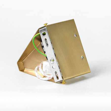 Светильник настенный светодиодный Lussole LITTLEROCK LSP-7336 Светильник настенный светодиодный Lussole LITTLEROCK LSP-7336