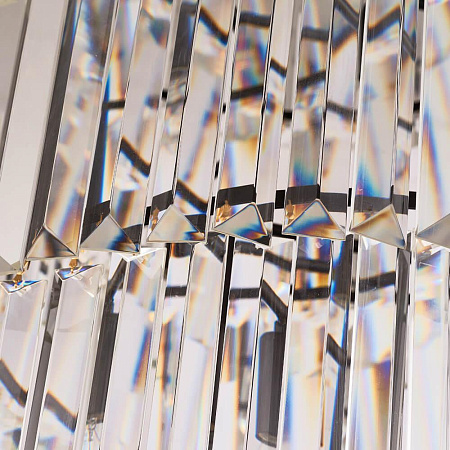 Каскадная люстра Divinare Charlotte 3011/01 SP-18 Каскадная люстра Divinare Charlotte 3011/01 SP-18