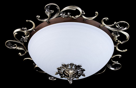 Потолочный светильник Maytoni Speria C900-CL-03-R Потолочный светильник Maytoni Speria C900-CL-03-R