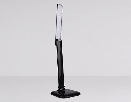 Настольная светодиодная лампа Ambrella Light Desk DE501